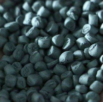 Formowanie wtryskowe proszków metali zbożowych